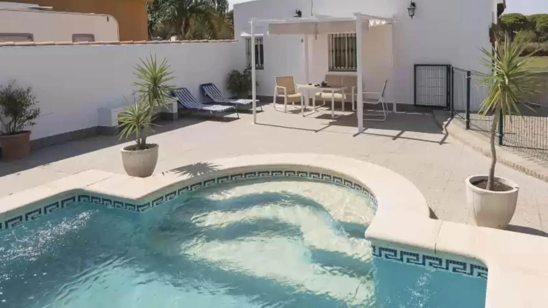 Chalet House In Chiclana De La Frontera Villa Spain